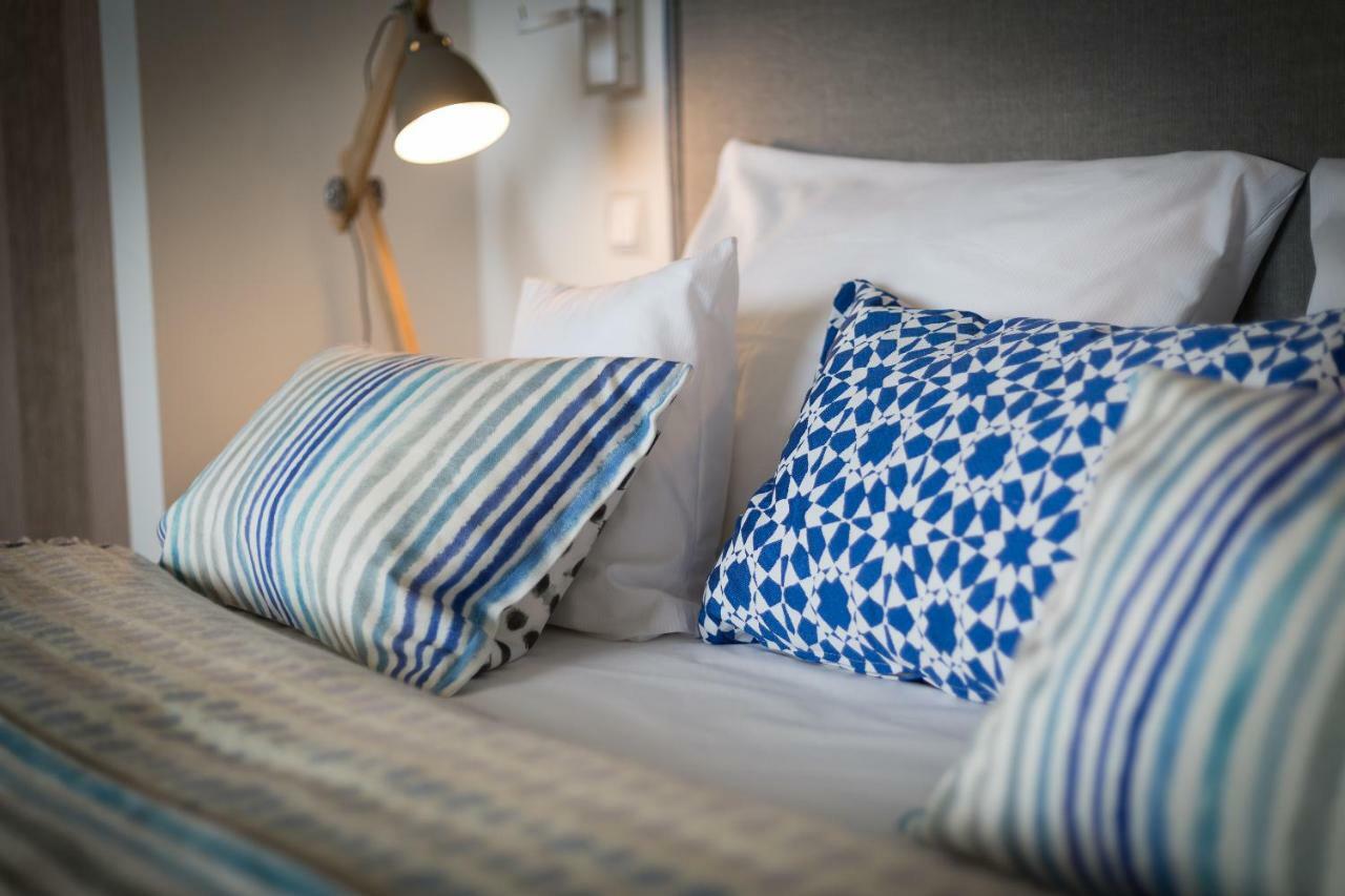 Easy Living Hotel Лист Екстериор снимка